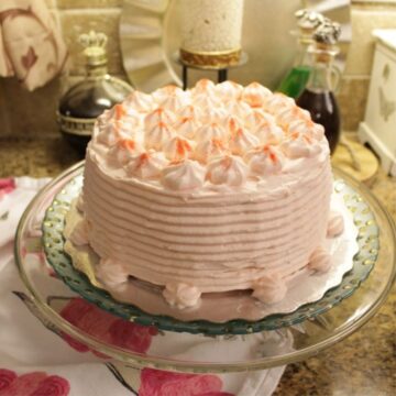 Sfoglia Cake on a plate