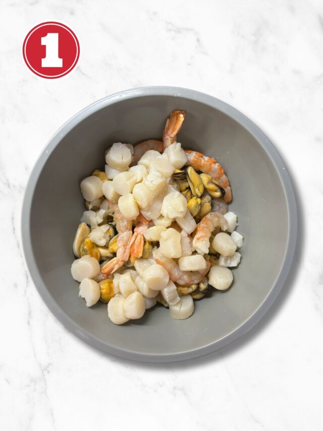 Seafood Pasta with White Wine Sauce - Easy & Delicious