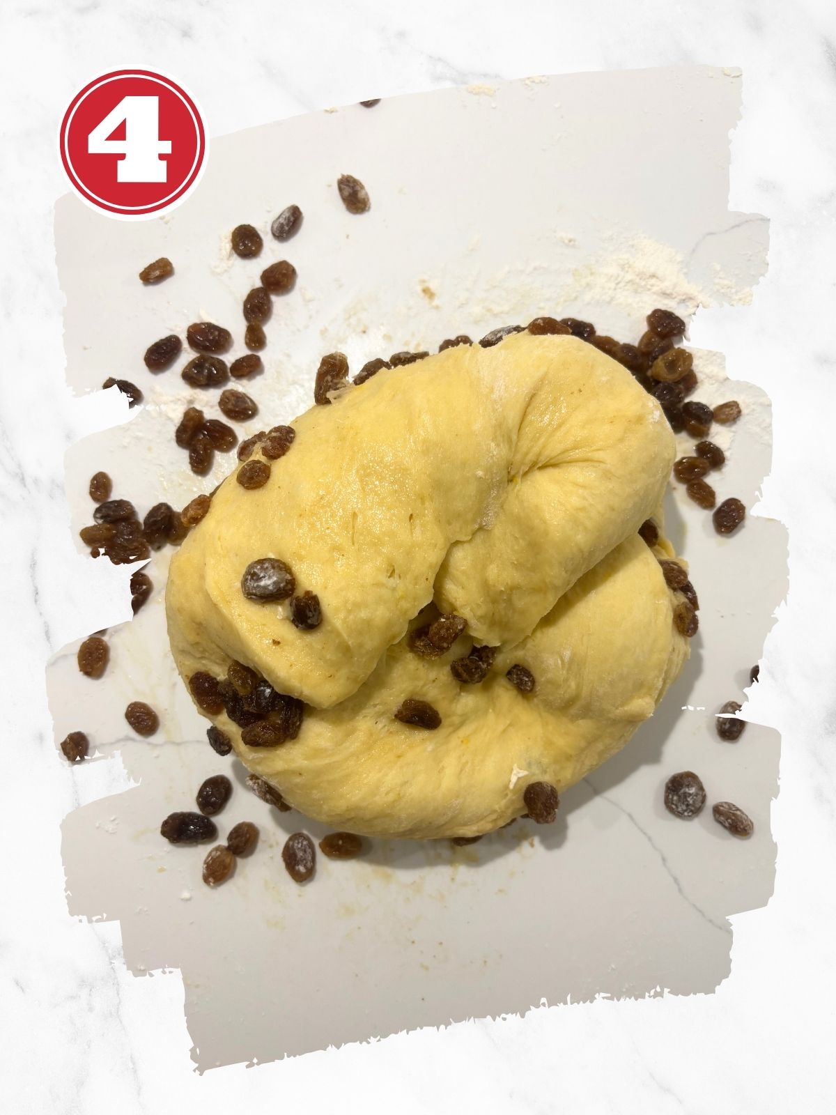 incorporating raisins in panettone dough